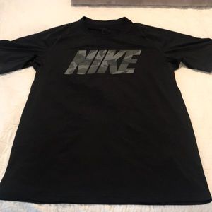 Nike Dri-Fit Short Sleeve